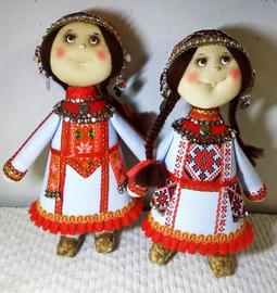 Кукла в чувашском костюме большая